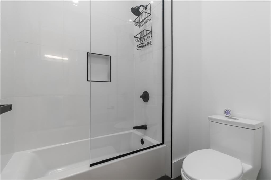 2824 Ashford Road Northeast Brookhaven, GA 30319 - Photo 44 of 57