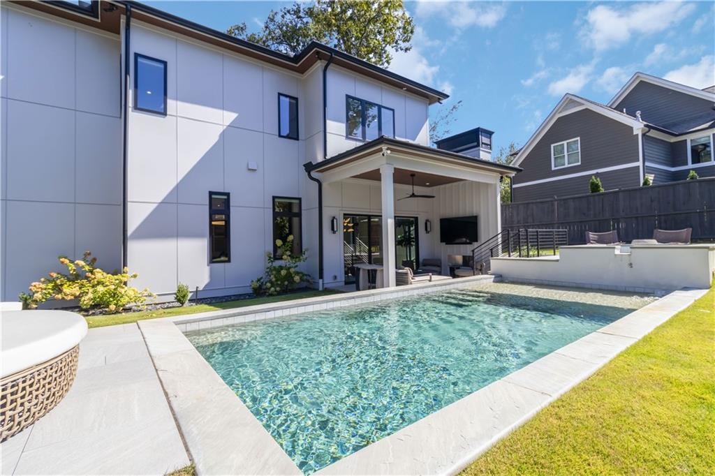 2824 Ashford Road Northeast Brookhaven, GA 30319 - Photo 51 of 57