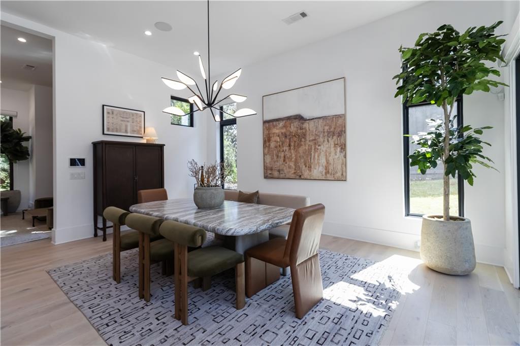 2824 Ashford Road Northeast Brookhaven, GA 30319 - Photo 10 of 57