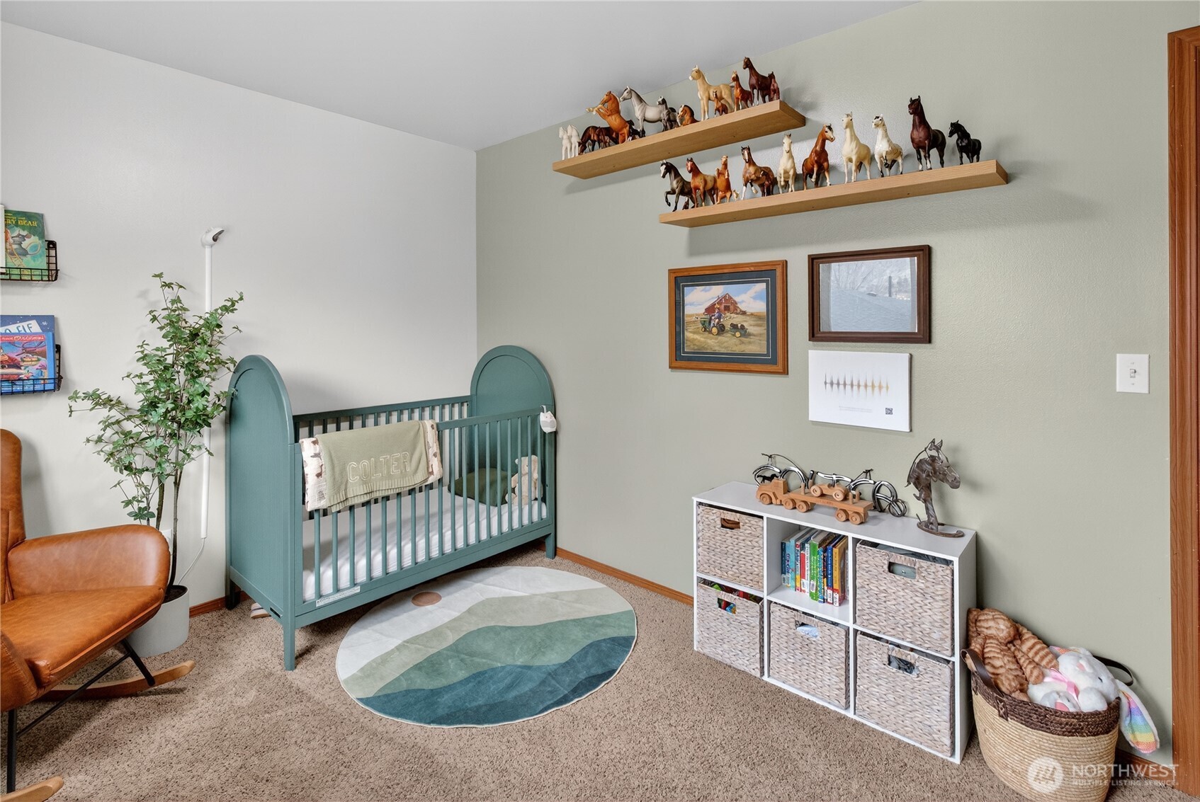 1506 Historic Lane Wenatchee, WA 98801 - Photo 19 of 28 a bedroom with furniture and a baby crib