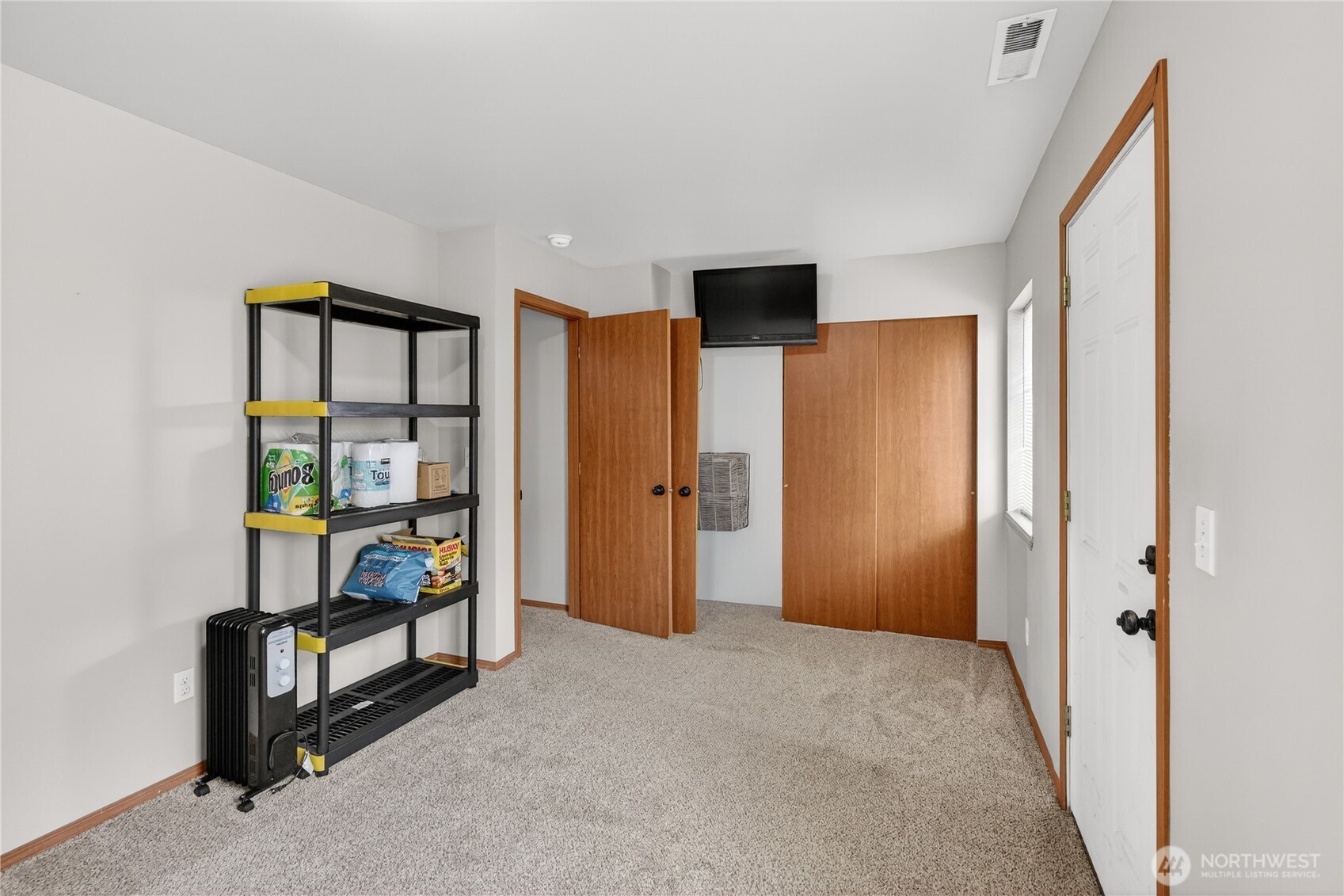 1506 Historic Lane Wenatchee, WA 98801 - Photo 23 of 28 a view of an empty room