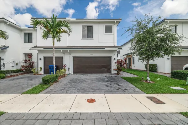 $450,000 | 10841 Southwest 233rd Street, Homestead, FL 33032
