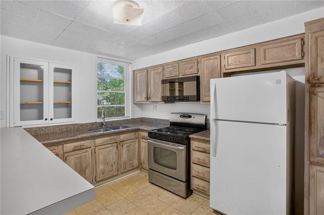 409 Rosa Avenue, Unit A Metairie, LA 70005 - Photo 7 of 17 Gallery Image 7