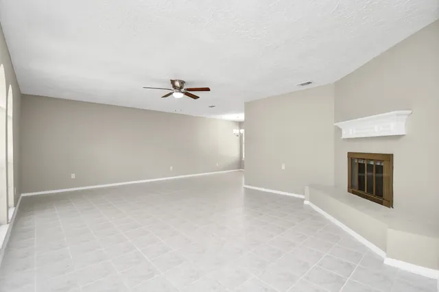 $1,900 | 14235 Bella Drive, Cypress, TX 77429