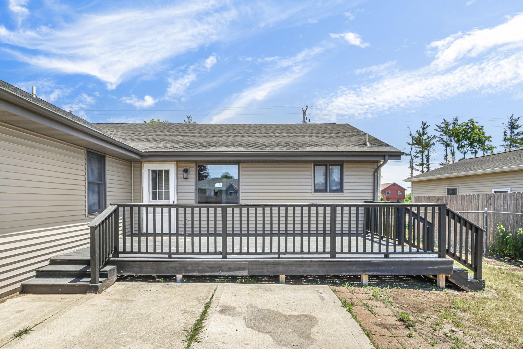 3316 Afton Road Janesville, WI 53548 - Photo 4 of 30