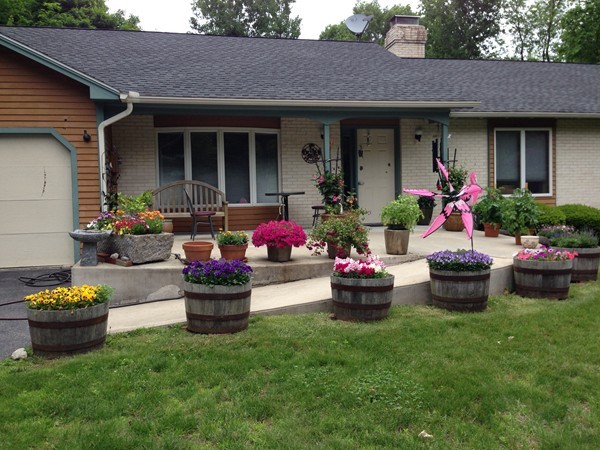893 Rindge Road Fitchburg, MA 01420 - Photo 1 of 21 Gallery Image 1