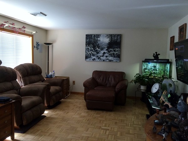 893 Rindge Road Fitchburg, MA 01420 - Photo 3 of 21 Gallery Image 3