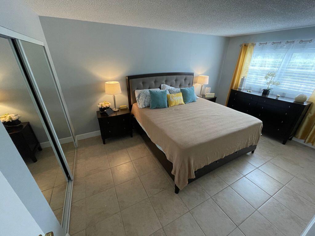 340 Northwest 19th Street, Unit 104 Boca Raton, FL 33432 - Photo 5 of 24 4d04d6c2-41d1-4a60-a7a0-2d33869f7548