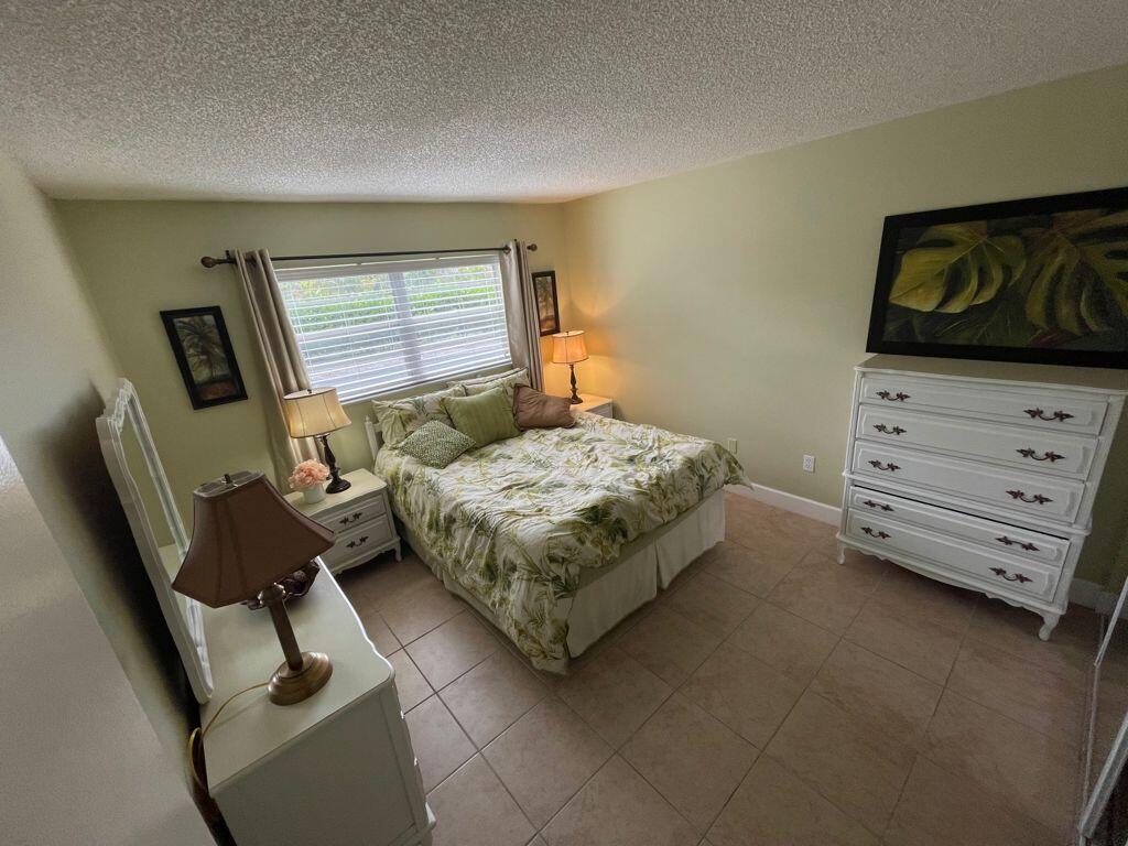 340 Northwest 19th Street, Unit 104 Boca Raton, FL 33432 - Photo 7 of 24 29de733c-8397-4a04-b242-f3e1a9a6eedb