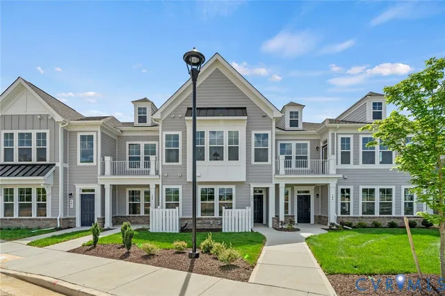 $324,990 | 5304 Twisting Vine Lane, Unit 203, Glen Allen, VA 23059