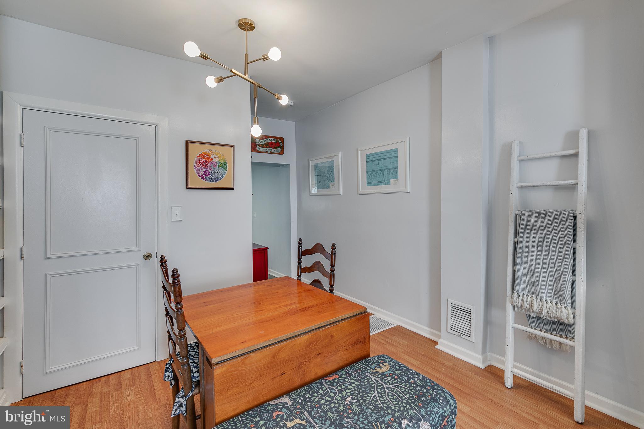 337 Master Street Philadelphia, PA 19122 - Photo 7 of 35