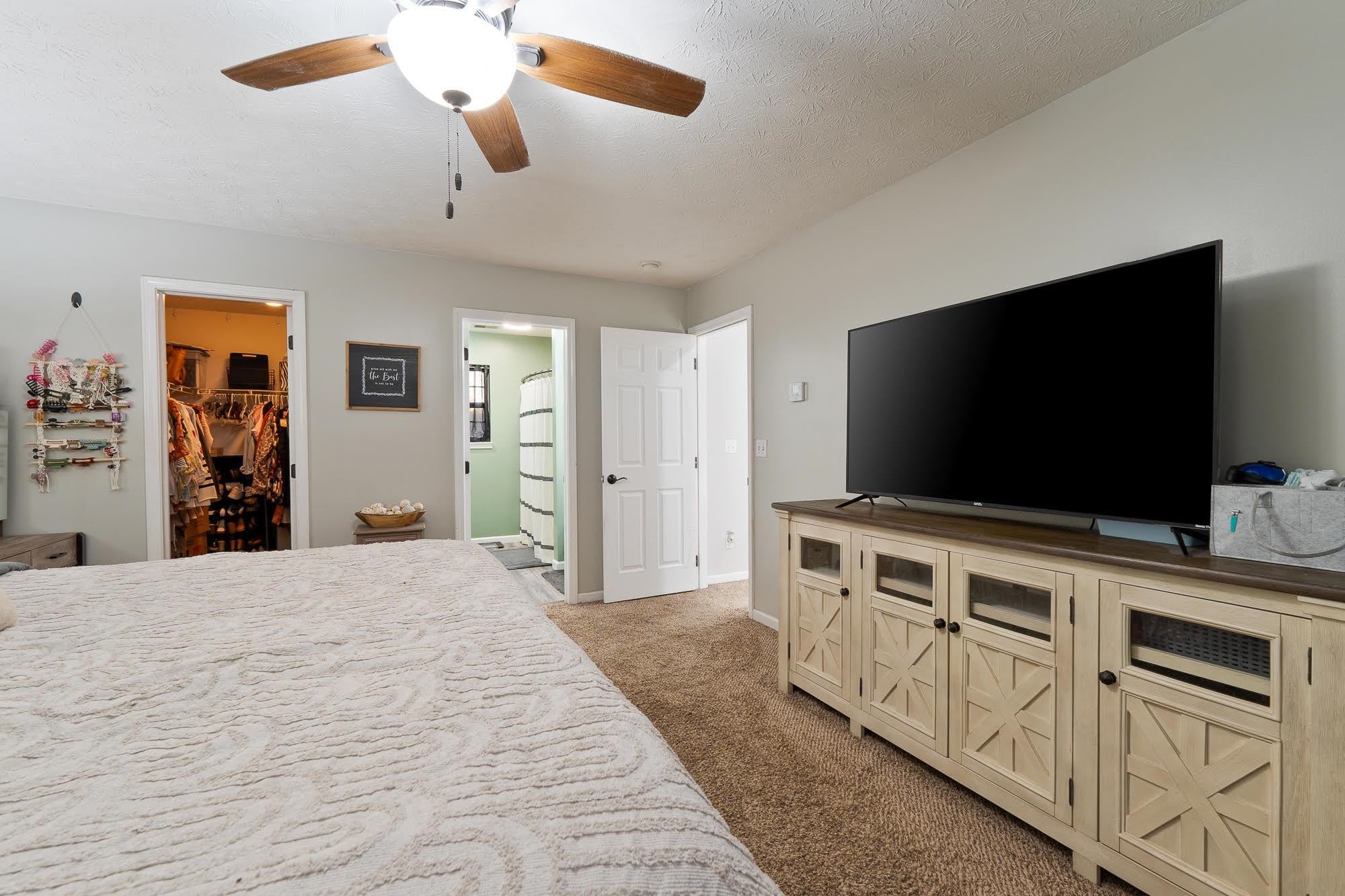 141 Middle Coach Road Hurricane, WV 25526 - Photo 12 of 32 Gallery Image 12