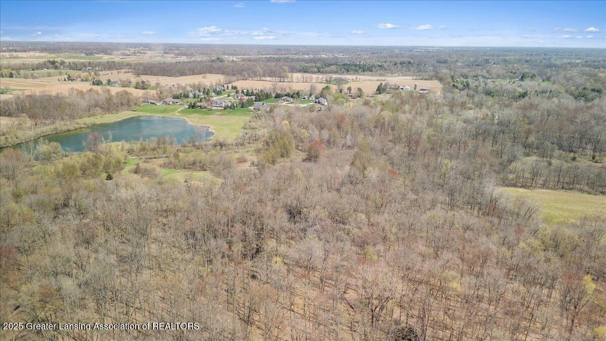16170 South Wacousta Road Grand Ledge, MI 48837 - Photo 48 of 56 15-Media Jett - 12
