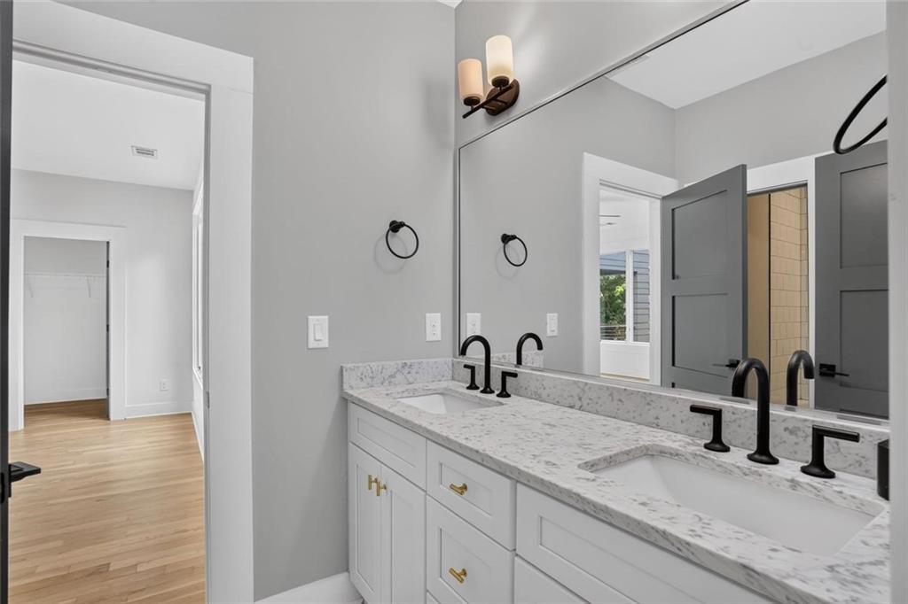 244 Locust Street Northeast, Unit B Atlanta, GA 30317 - Photo 16 of 42 Gallery Image 16