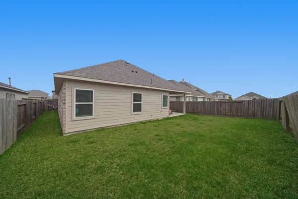 $2,700 | 2434 Abbot Brk Drive, Rosharon, TX 77583