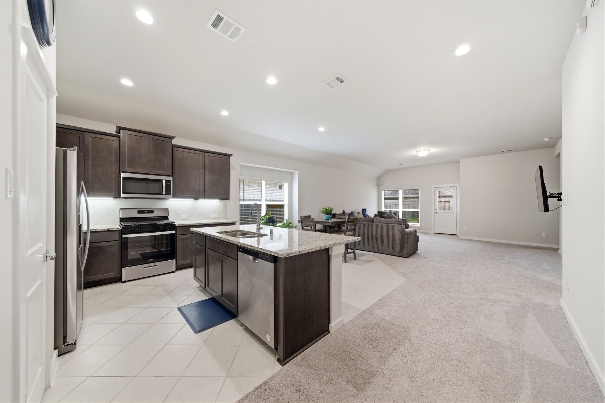 2434 Abbot Brk Drive Rosharon, TX 77583 - Photo 6 of 21