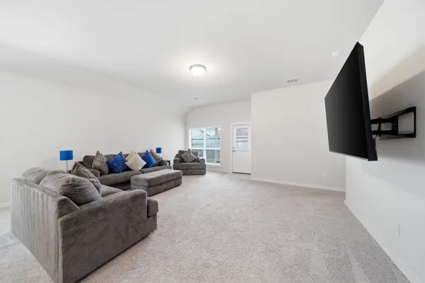 $2,700 | 2434 Abbot Brk Drive, Rosharon, TX 77583