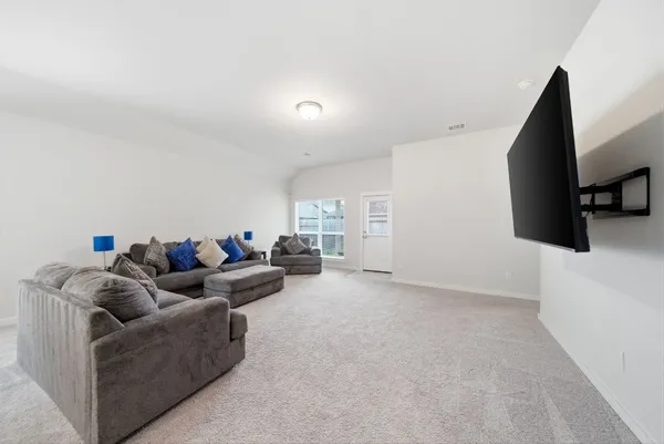 $2,700 | 2434 Abbot Brk Drive, Rosharon, TX 77583