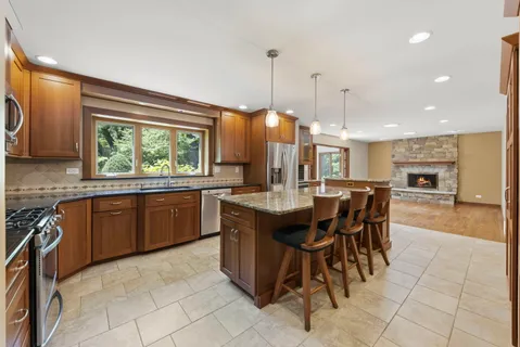 $799,000 | 26W257 Blackhawk Drive, Wheaton, IL 60189