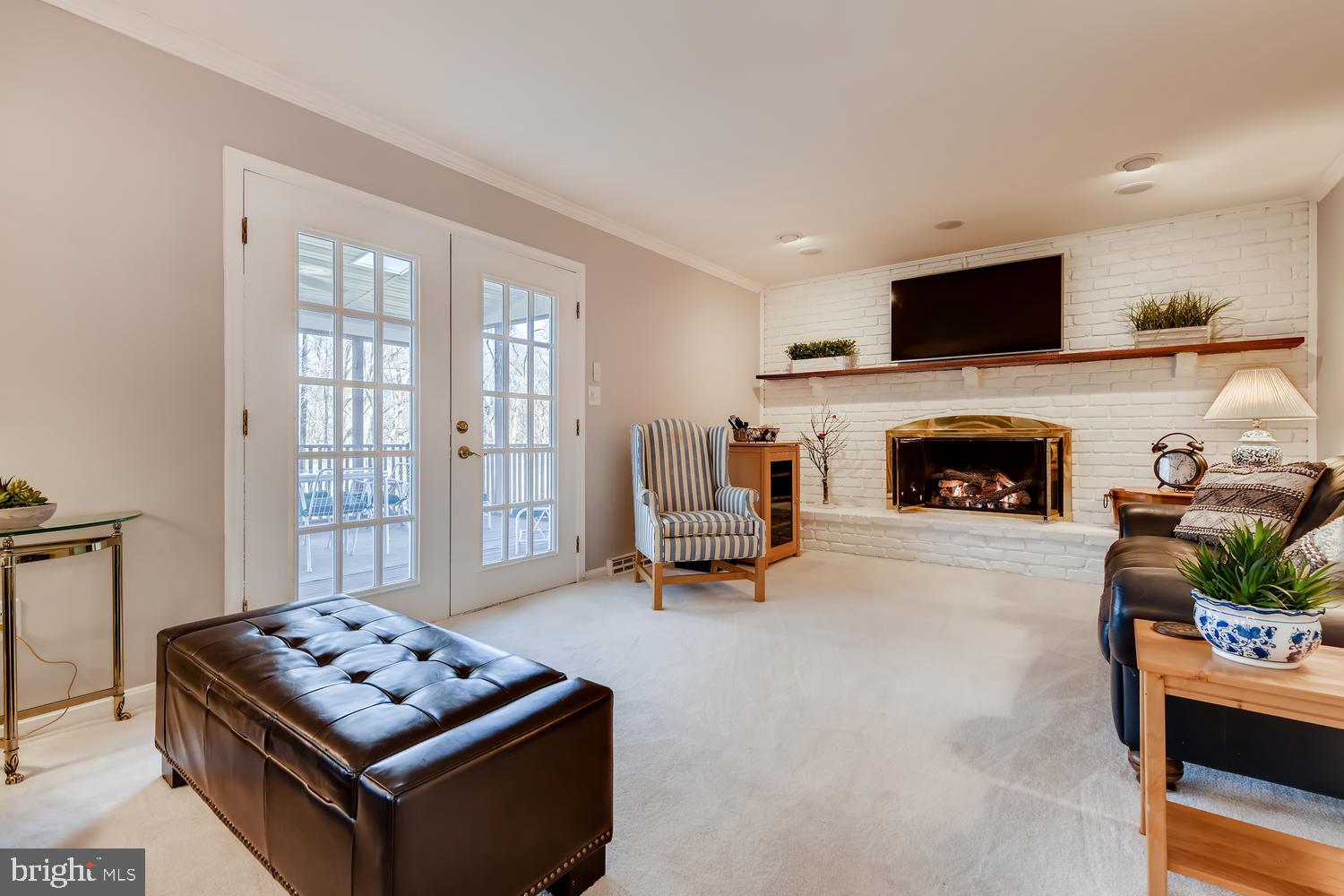 2810 York Manor Road Phoenix, MD 21131 - Photo 8 of 36