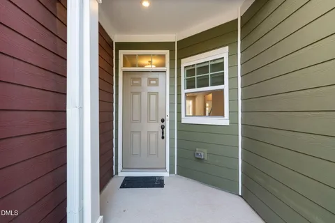 $400,000 | 410 Smallwood Drive, Durham, NC 27703