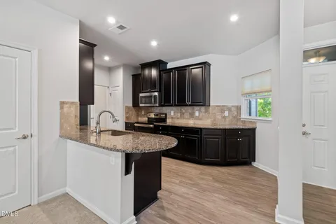 $400,000 | 410 Smallwood Drive, Durham, NC 27703