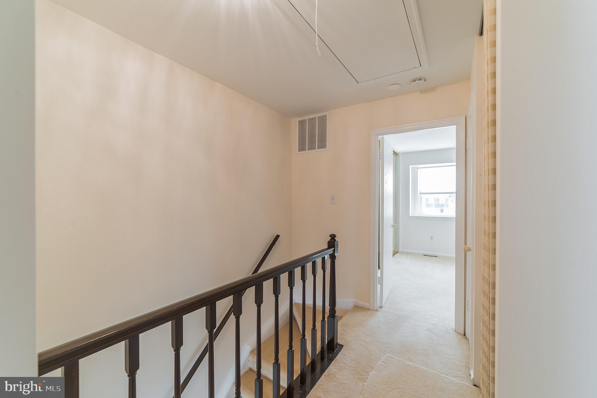 1682 Ridgely Court Crofton, MD 21114 - Photo 25 of 29 Hallway Upstairs!