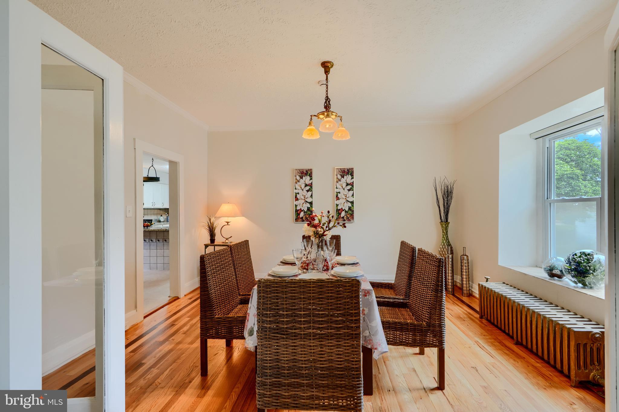 224 Mallow Hill Road Baltimore, MD 21229 - Photo 13 of 52 Form dining room