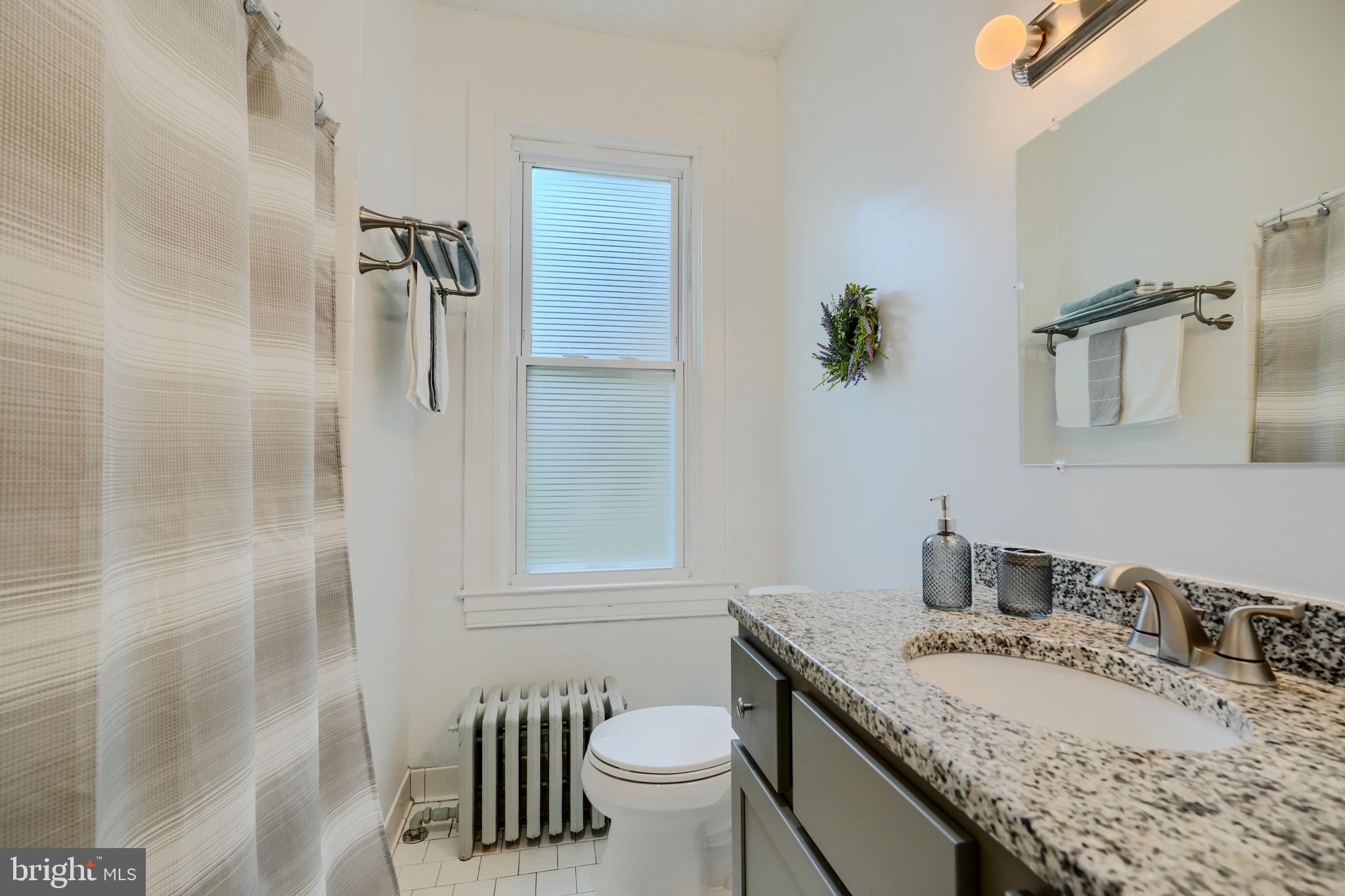 224 Mallow Hill Road Baltimore, MD 21229 - Photo 23 of 52 Main level bathroom