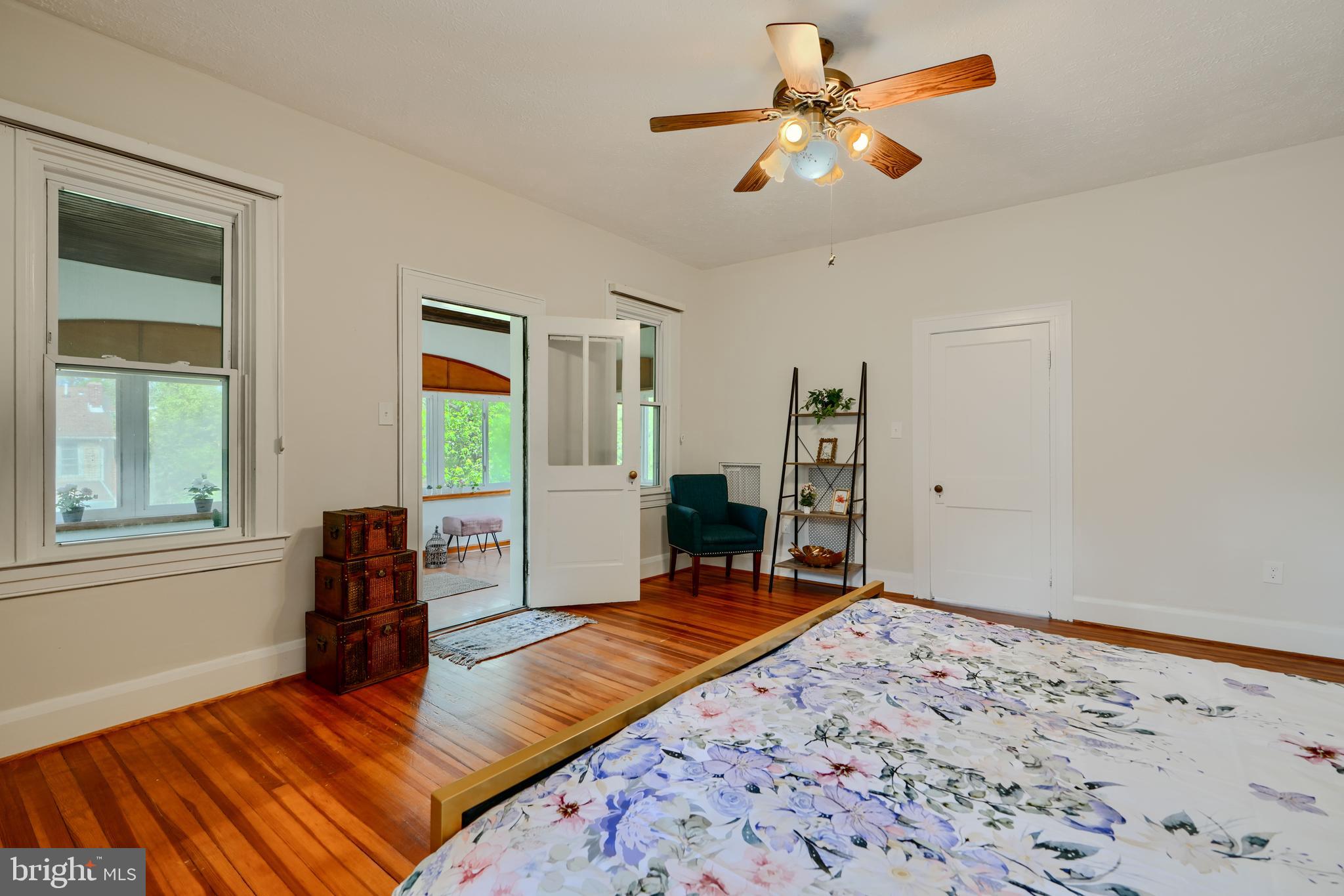 224 Mallow Hill Road Baltimore, MD 21229 - Photo 29 of 52 Hardwood floors