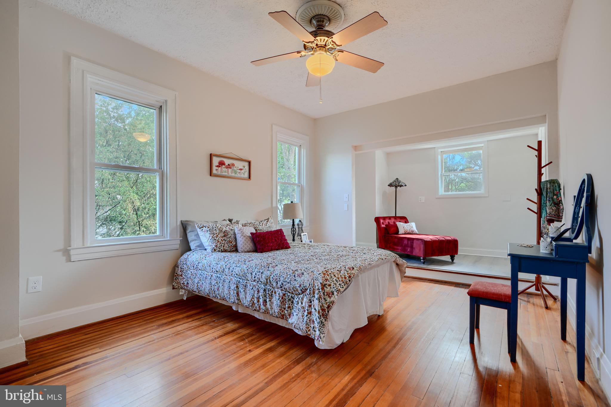 224 Mallow Hill Road Baltimore, MD 21229 - Photo 36 of 52 Second bedroom