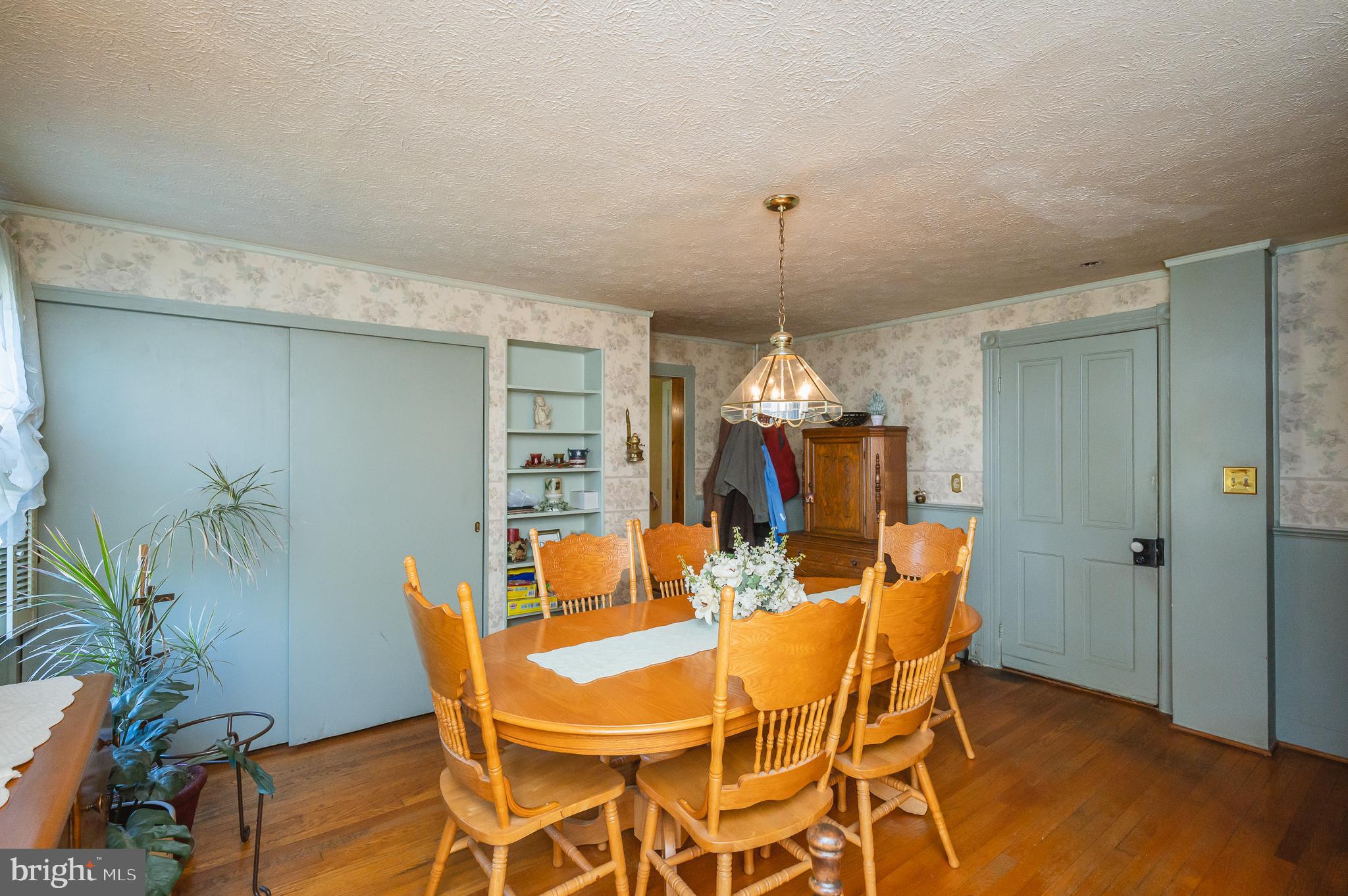269 Paradise Road Aberdeen, MD 21001 - Photo 8 of 34 Dining Room