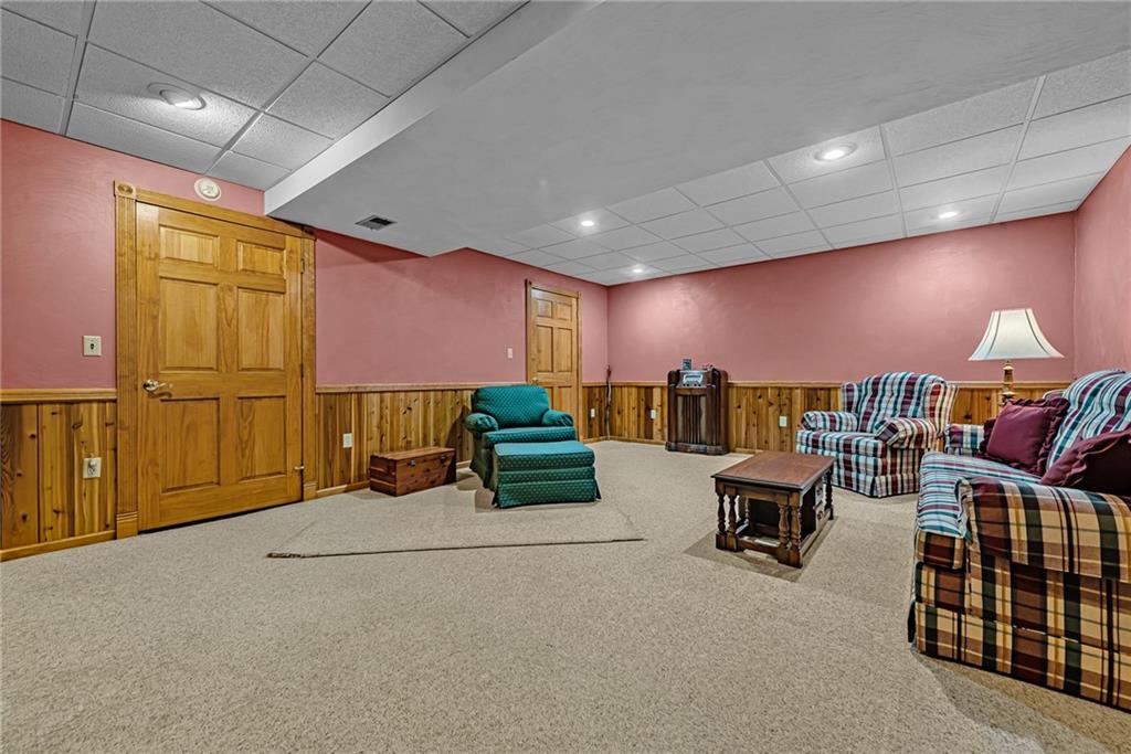 278 Reservoir Road Mount Pleasant, PA 15666 - Photo 20 of 24 Gallery Image 20
