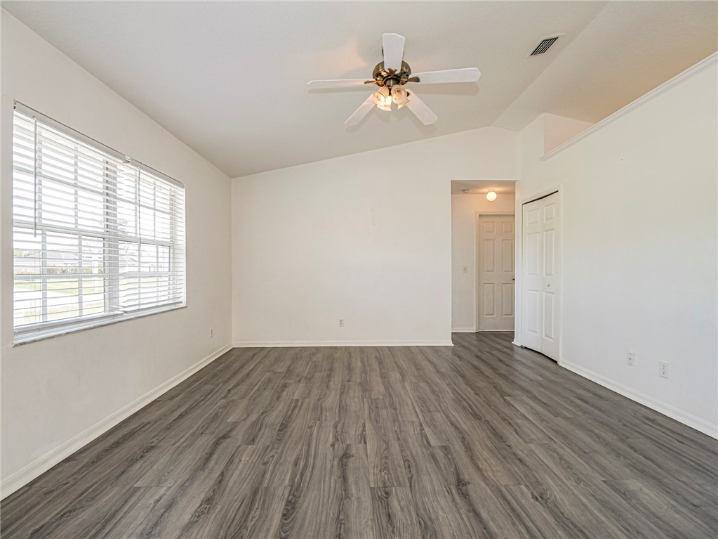 483 Melrose Lane Sebastian, FL 32958 - Photo 4 of 35