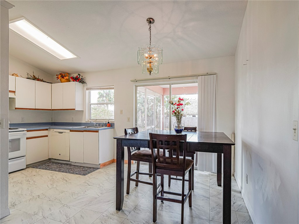 483 Melrose Lane Sebastian, FL 32958 - Photo 6 of 35