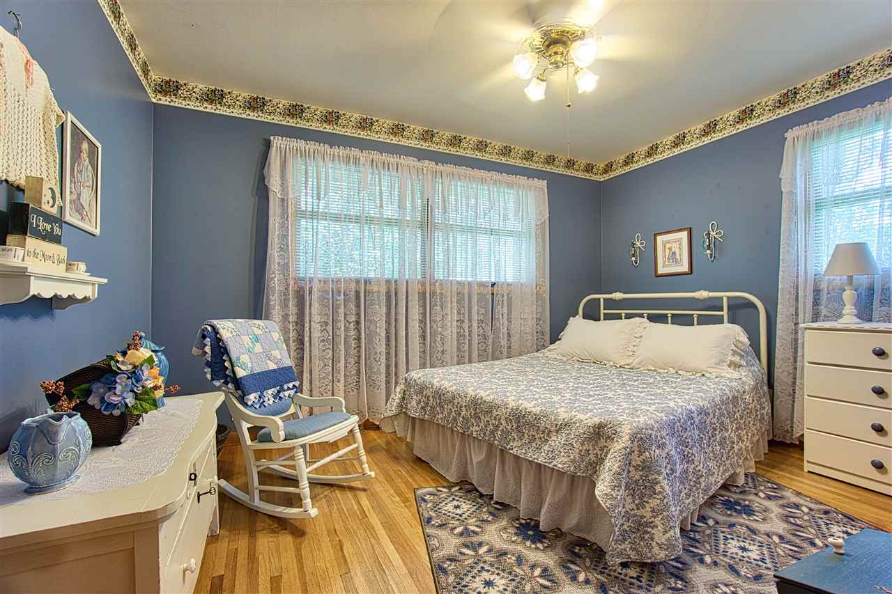 834 South Burkhardt Road Evansville, IN 47715 - Photo 16 of 33 Gallery Image 16
