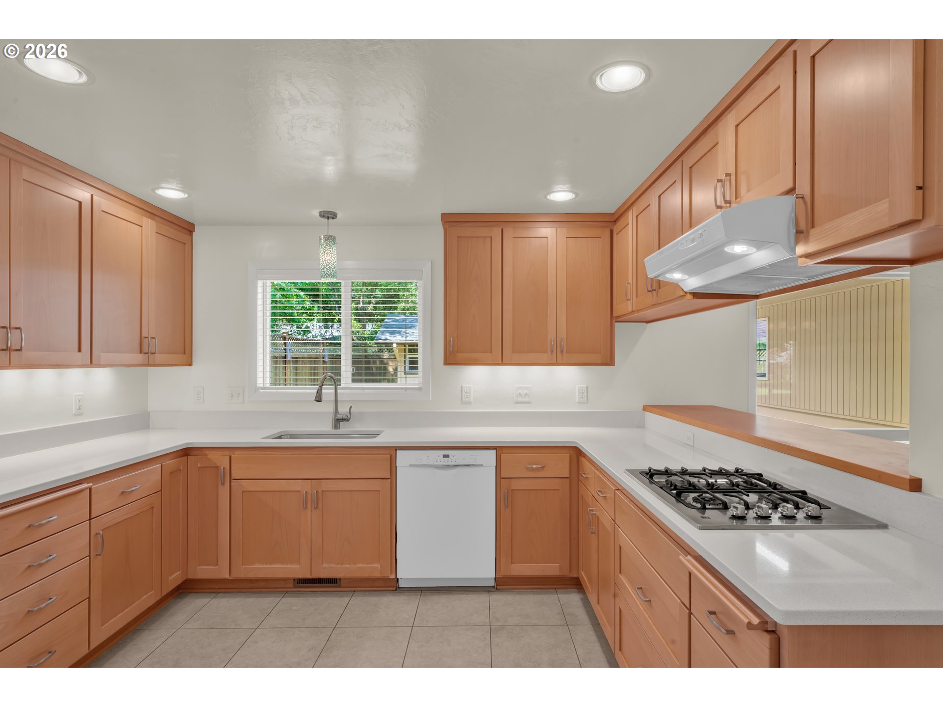 2540 Tyler Street Eugene, OR 97405 - Photo 10 of 37 Kitchen