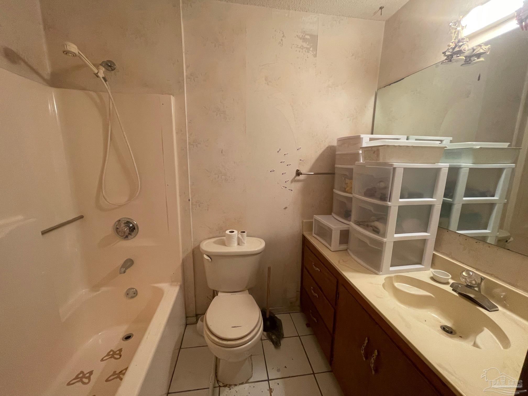 1945 Garcon Point Road Milton, FL 32583 - Photo 12 of 19 Gallery Image 12
