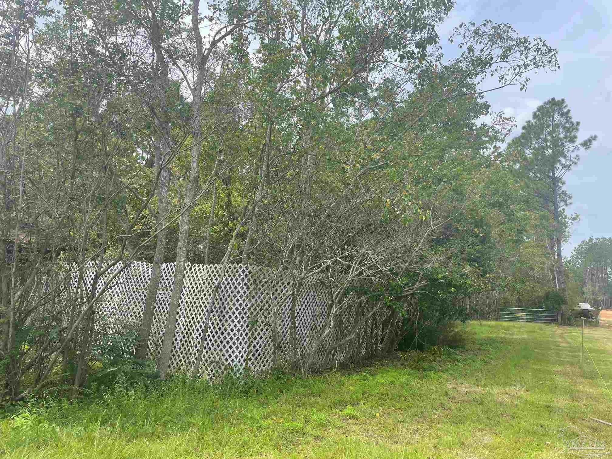1945 Garcon Point Road Milton, FL 32583 - Photo 17 of 19 Gallery Image 17