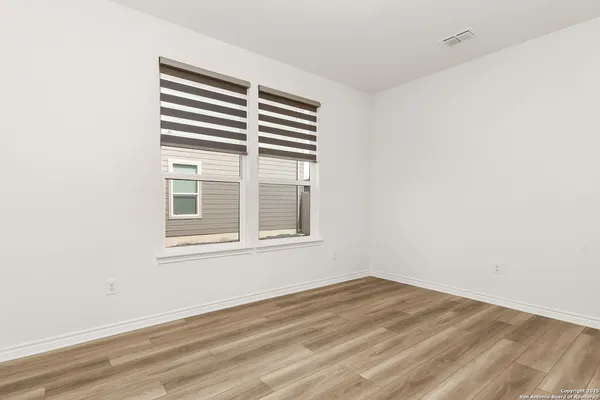 $1,948 | 10643 Military Drive West, Unit 14, San Antonio, TX 78245