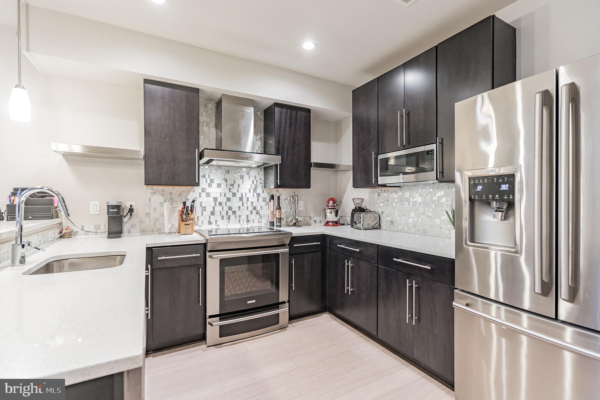 409 17th Street Northeast, Unit A Washington, DC 20002 - Photo 11 of 33