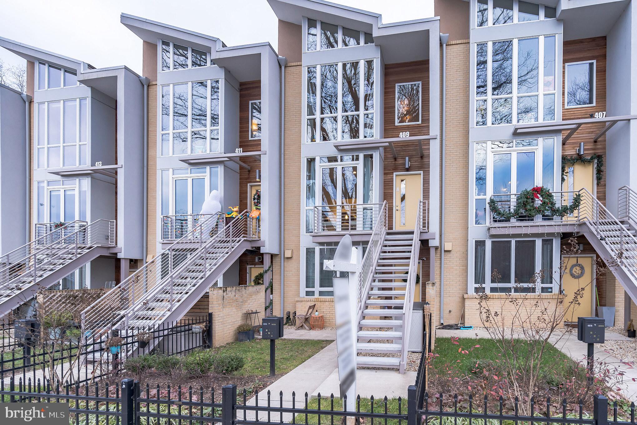 409 17th Street Northeast, Unit A Washington, DC 20002 - Photo 3 of 33