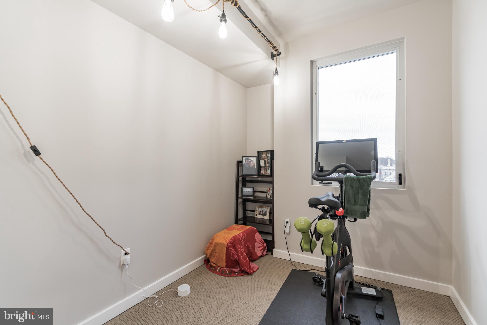 409 17th Street Northeast, Unit A Washington, DC 20002 - Photo 24 of 33