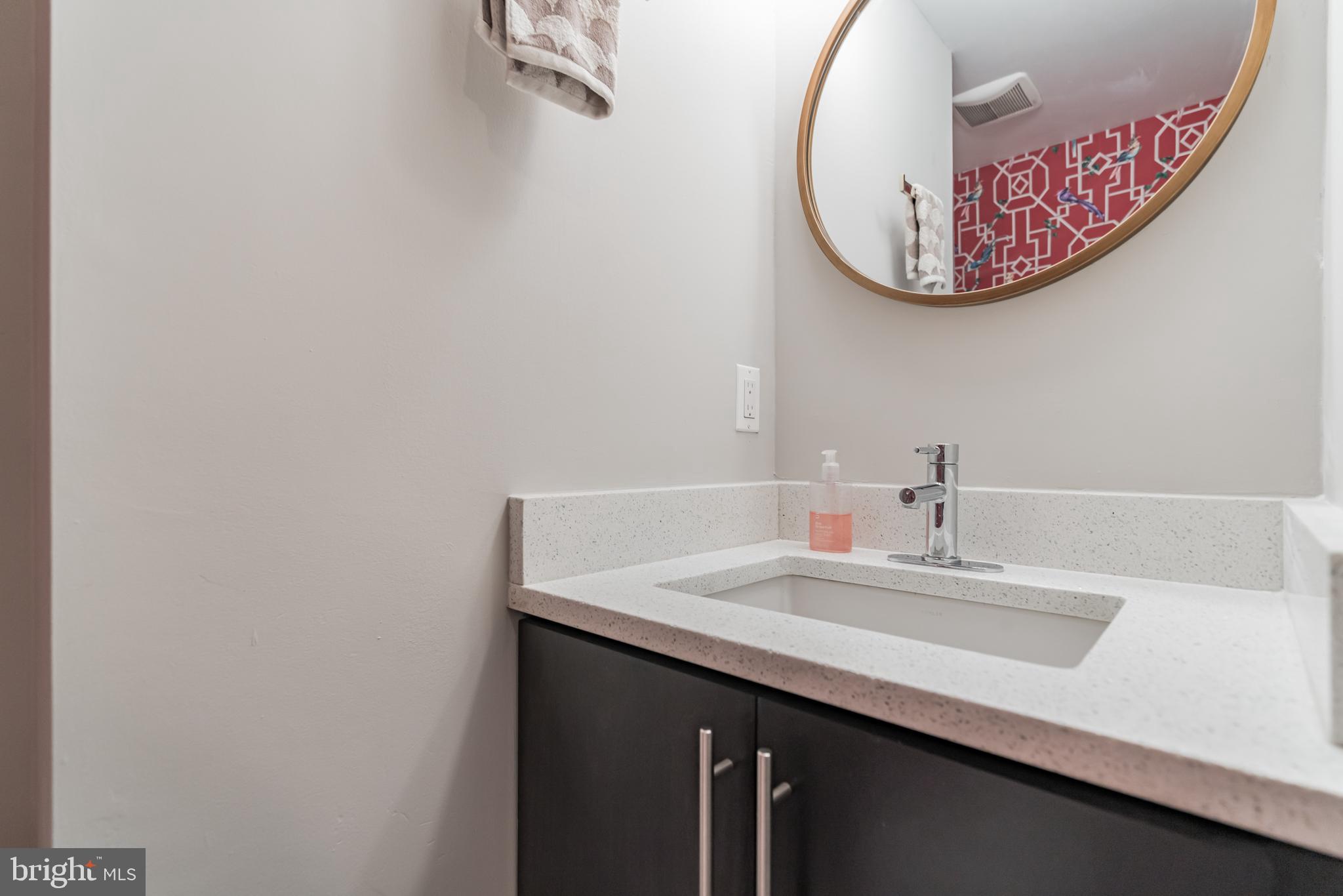 409 17th Street Northeast, Unit A Washington, DC 20002 - Photo 25 of 33