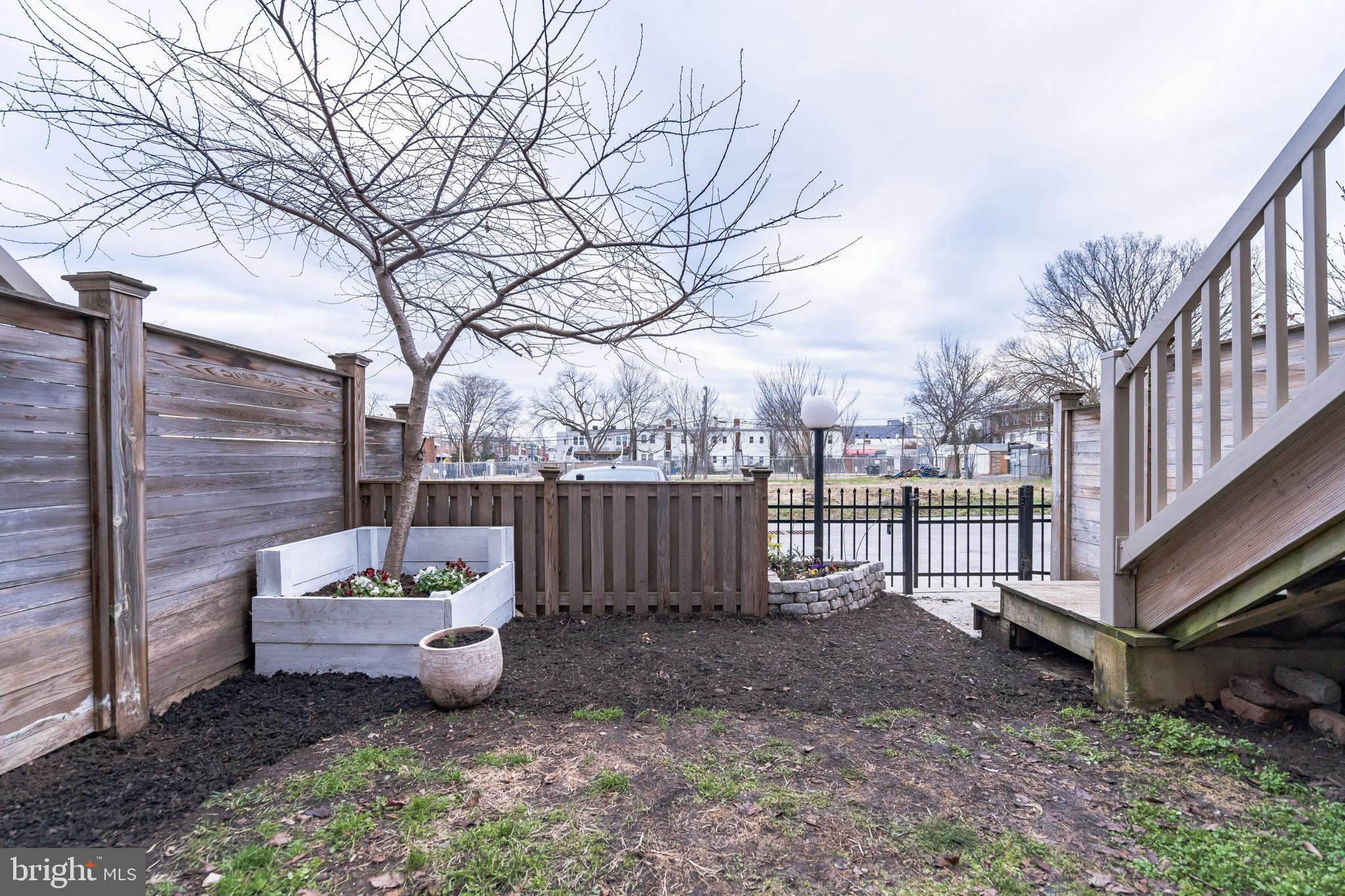 409 17th Street Northeast, Unit A Washington, DC 20002 - Photo 29 of 33