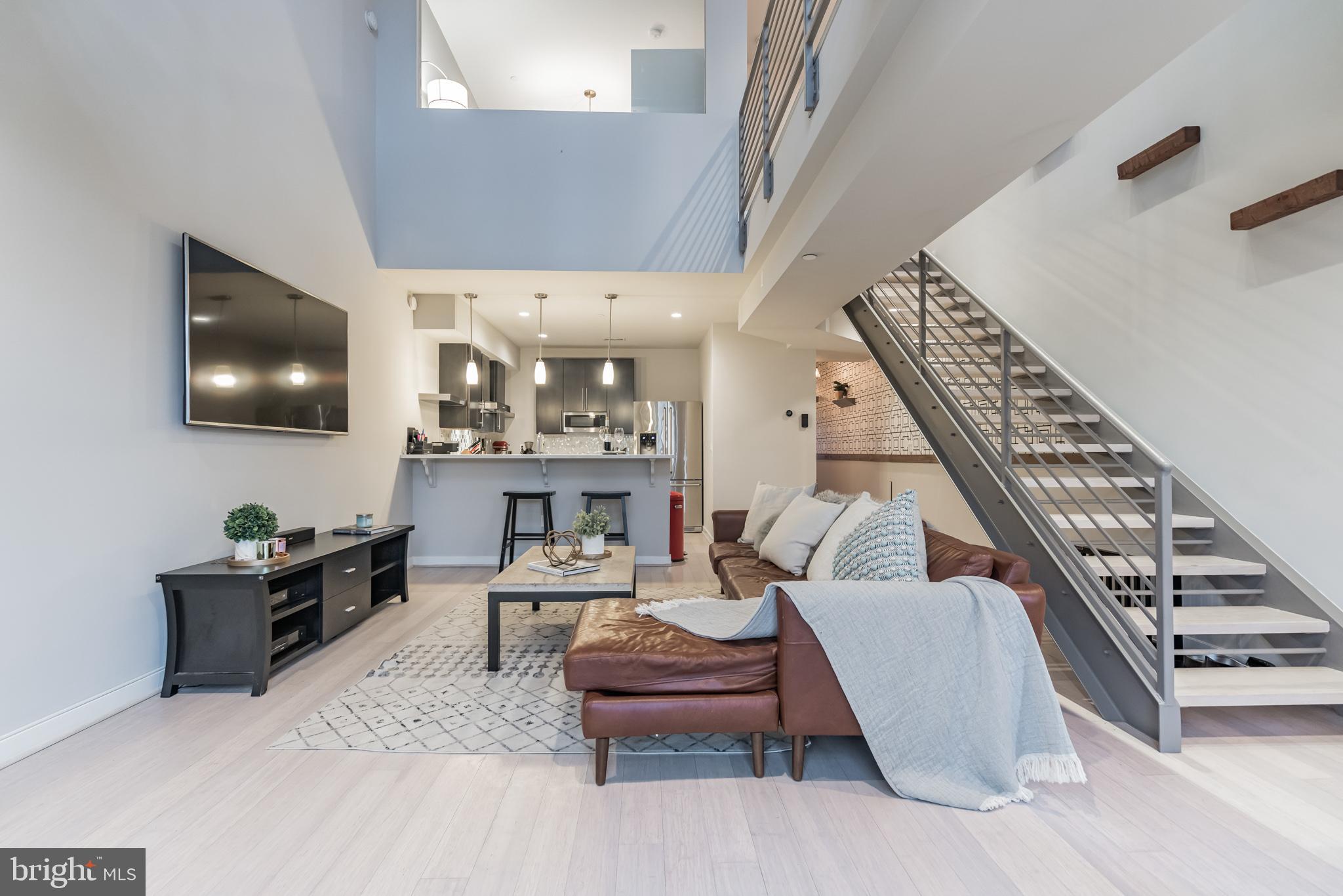 409 17th Street Northeast, Unit A Washington, DC 20002 - Photo 5 of 33