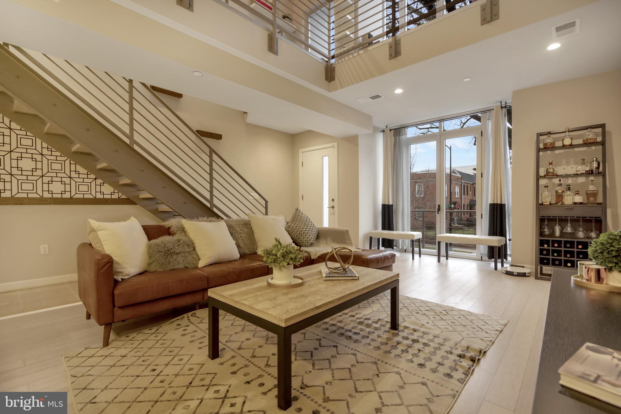 409 17th Street Northeast, Unit A Washington, DC 20002 - Photo 7 of 33