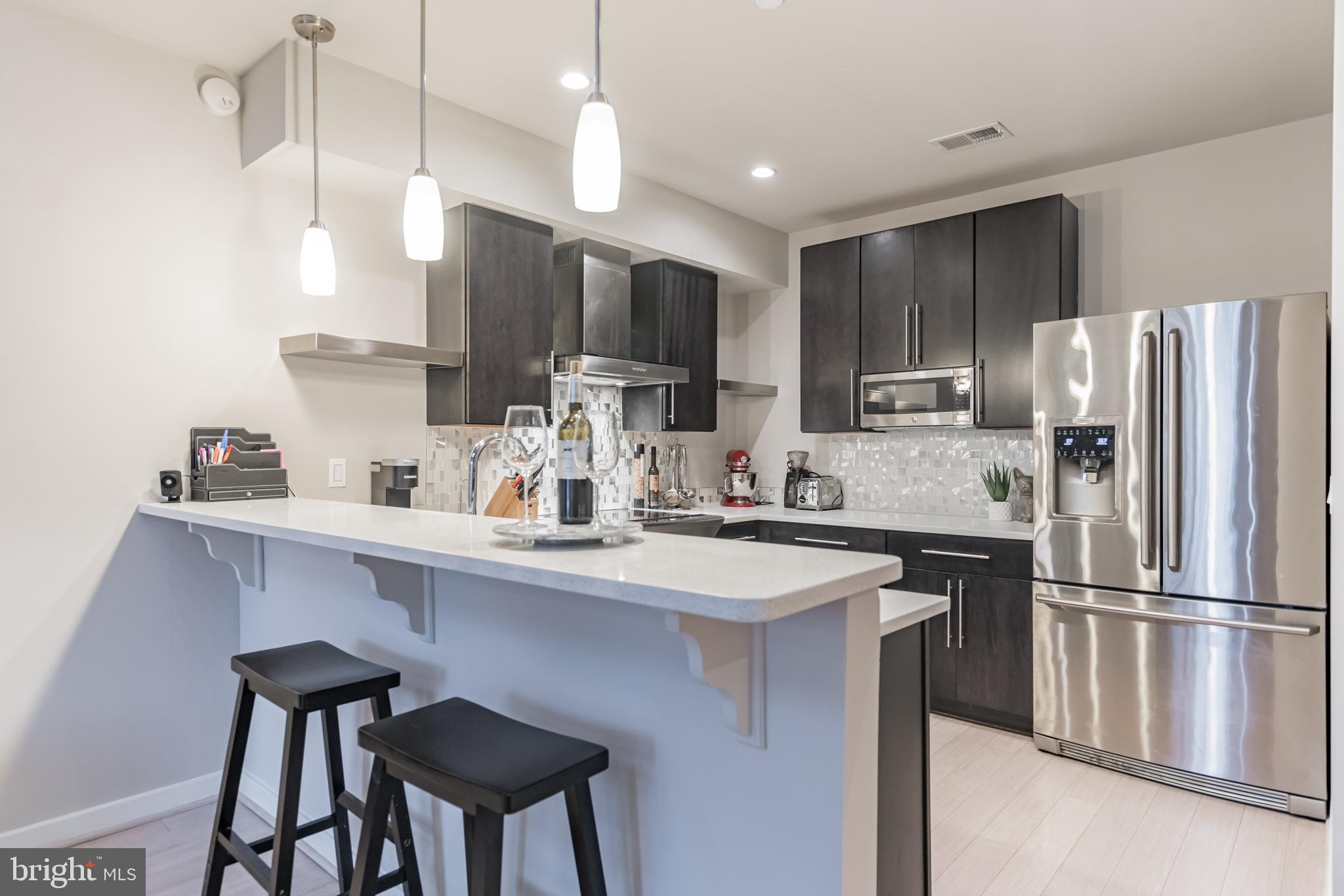 409 17th Street Northeast, Unit A Washington, DC 20002 - Photo 10 of 33