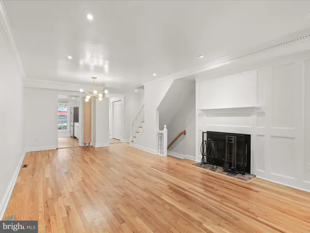 $1,395,000 | 726 South Patrick Street, Alexandria, VA 22314