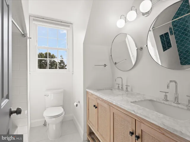 $1,395,000 | 726 South Patrick Street, Alexandria, VA 22314